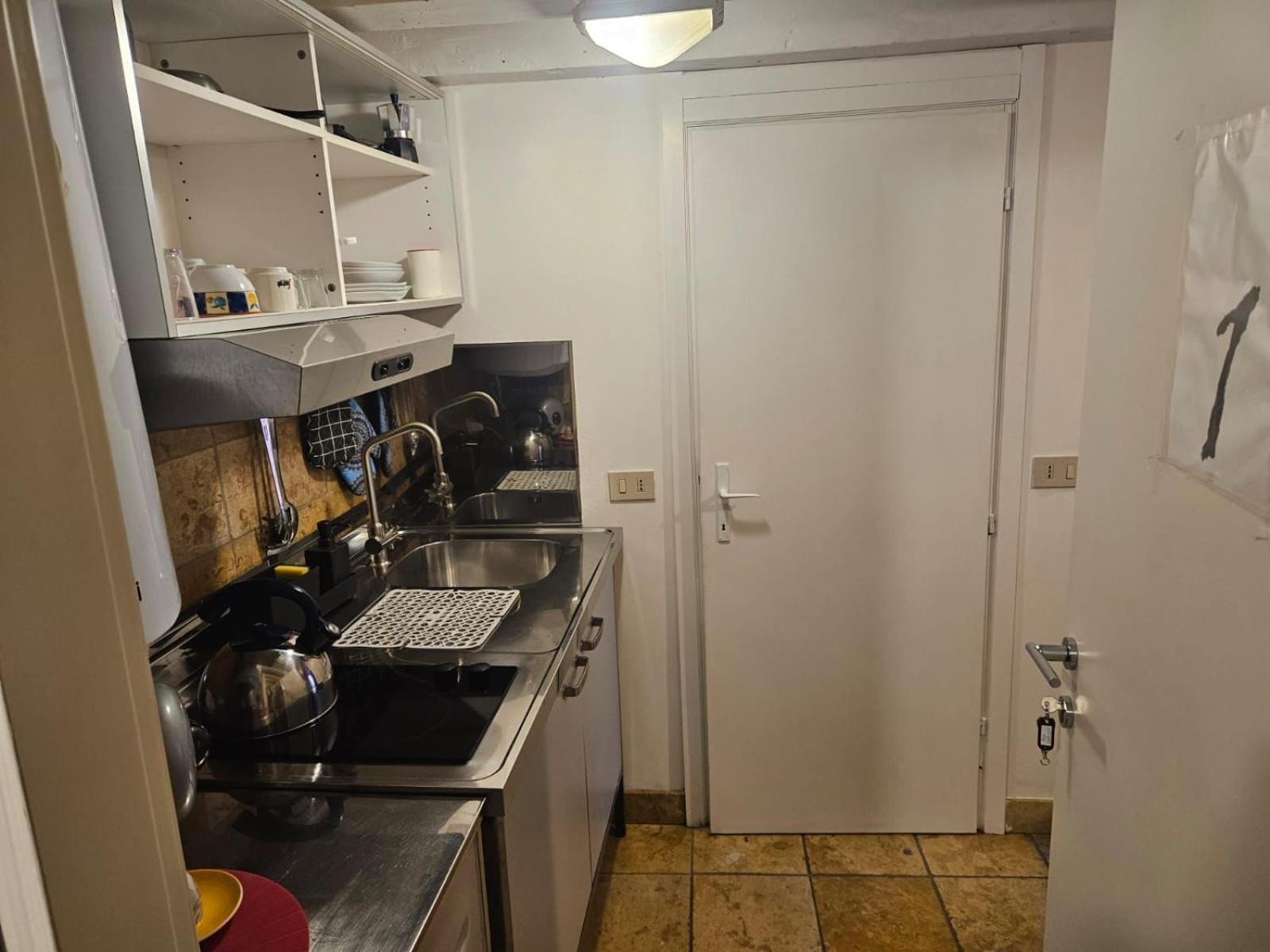 Lovely Apartment 207042-Loc-03236 Βενετία Εξωτερικό φωτογραφία